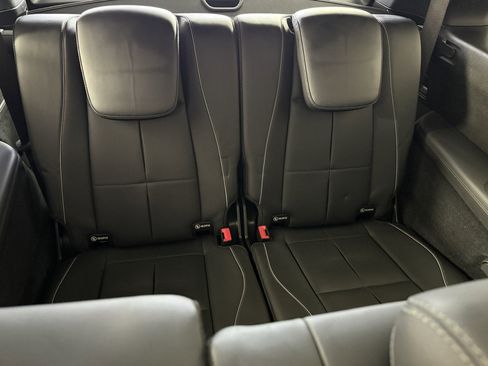 Used 2022 Mercedes-Benz GLS 450 4MATIC image 15