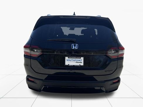 New 2026 Honda Pilot Sport image 7