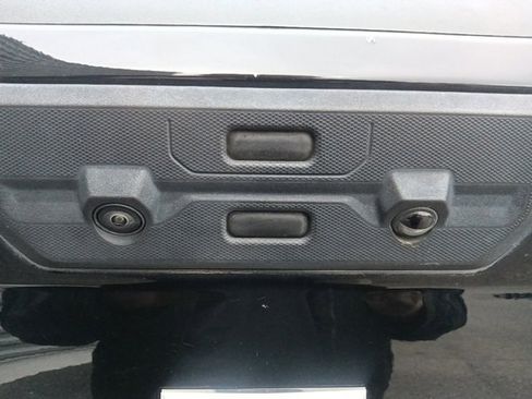 Used 2024 Chevrolet Silverado 1500 High Country w/ Technology Package image 30