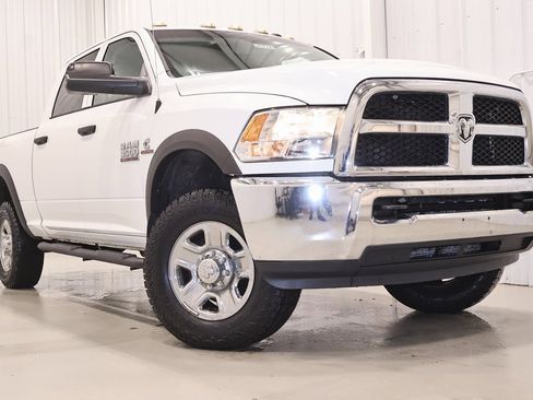 Used 2016 RAM 3500 Tradesman w/ Chrome Appearance Group image 35