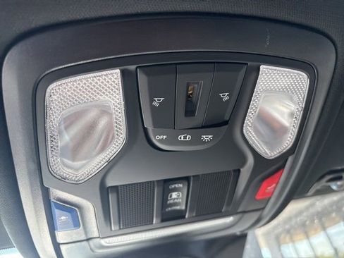 New 2026 RAM 2500 Big Horn AWD/4WD image 19