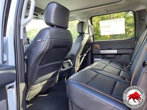 New 2026 Ford F250 Lariat w/ Black Appearance Package image 15