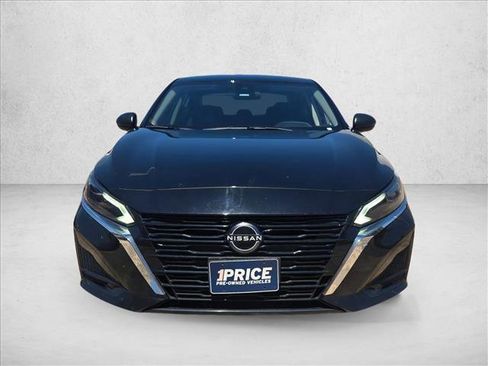 Used 2024 Nissan Altima 2.5 S FWD image 2