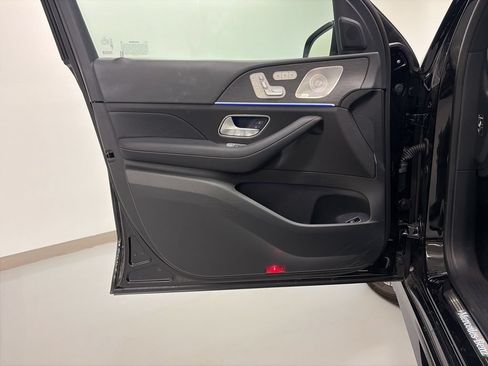 Certified 2025 Mercedes-Benz GLE 350 4MATIC image 17