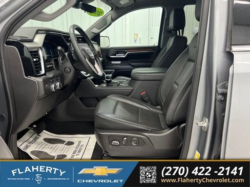Used 2025 GMC Sierra 1500 Denali w/ Technology Package AWD/4WD image 9
