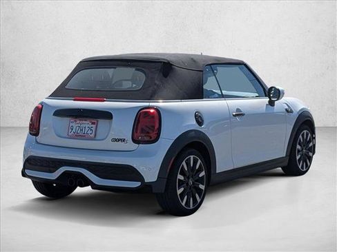Used 2024 MINI Cooper S FWD image 5