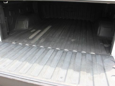 Used 2019 Chevrolet Silverado 1500 RST AWD/4WD image 32