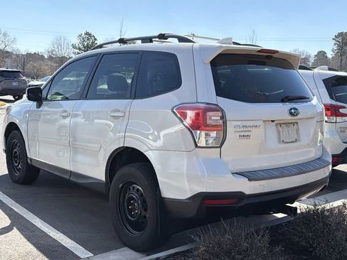 Used 2018 Subaru Forester 2.5i Premium image 4