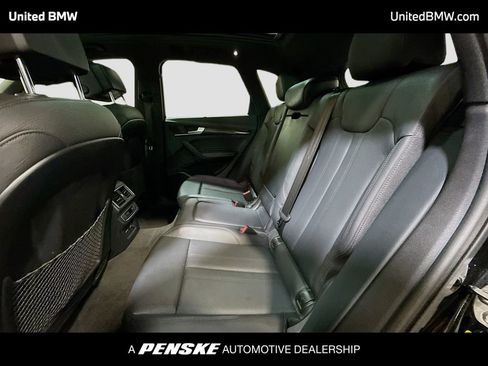 Used 2019 Audi SQ5 Prestige w/ Prestige Package AWD/4WD image 13