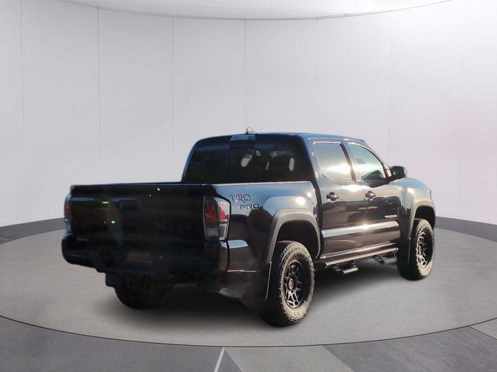 Used 2023 Toyota Tacoma TRD Pro AWD/4WD image 6