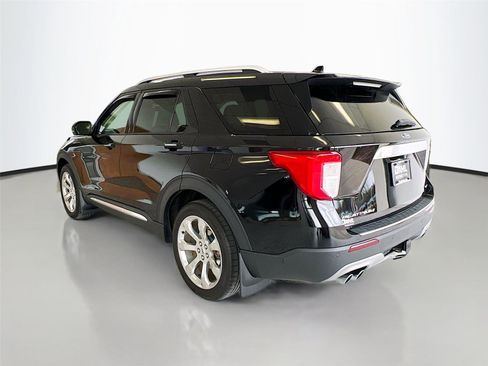 Used 2020 Ford Explorer Platinum w/ Premium Technology Package AWD/4WD image 13