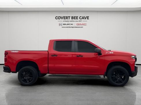 Used 2021 Chevrolet Silverado 1500 LT Trail Boss w/ Bed Protection Package image 11