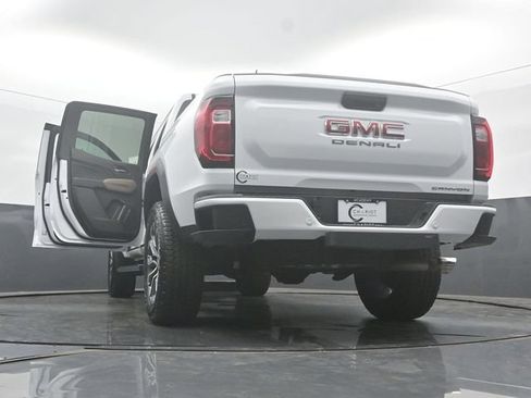 Used 2025 GMC Canyon Denali AWD/4WD image 62