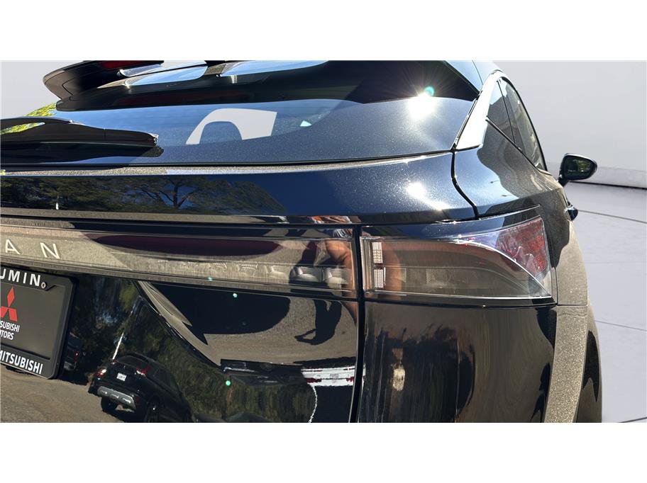 Used 2024 Nissan Ariya FWD image 12