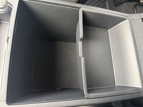 New 2026 Kia Sorento LX image 37