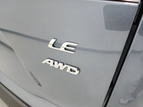 Certified 2024 Toyota Corolla Cross LE AWD/4WD image 16