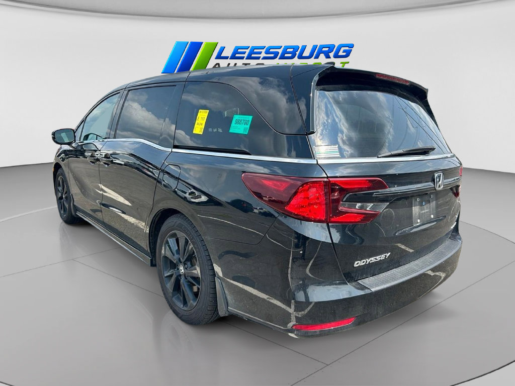 Used 2023 Honda Odyssey Sport image 3