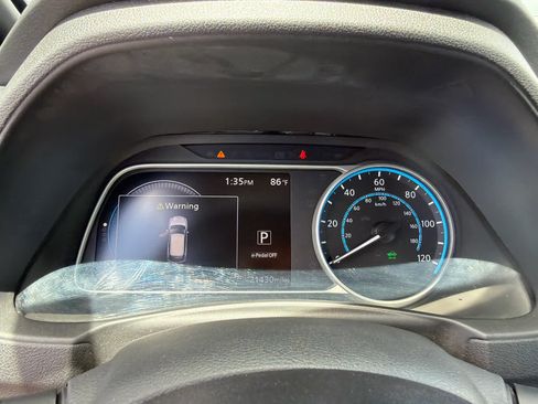 Used 2023 Nissan Leaf S FWD image 6