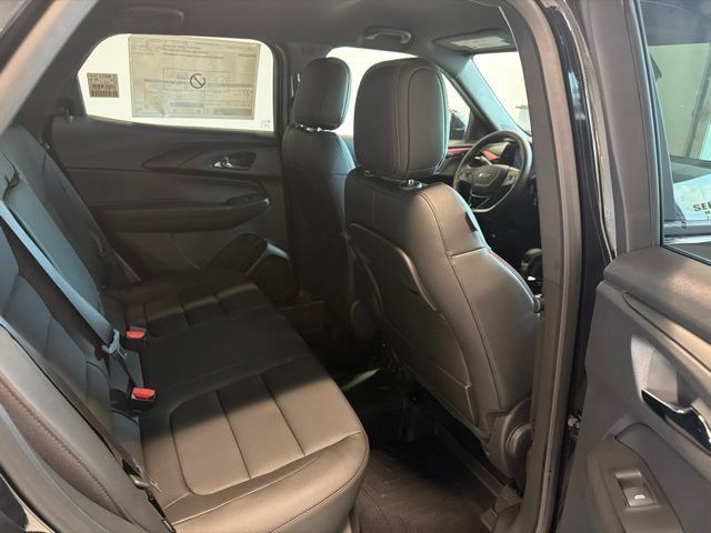 New 2026 Chevrolet TrailBlazer RS w/ Convenience Package AWD/4WD image 32