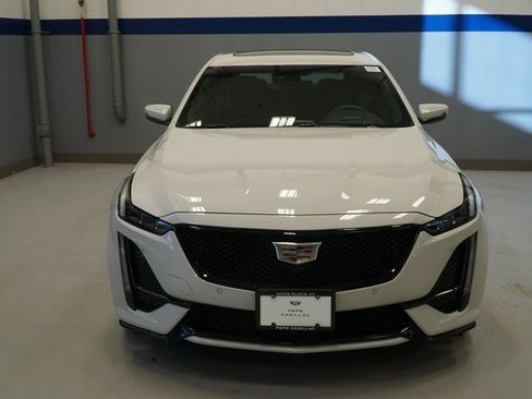 Used 2023 Cadillac CT5 V w/ Premium Package image 9