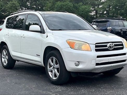 Used 2006 Toyota RAV4 Limited AWD/4WD image 2