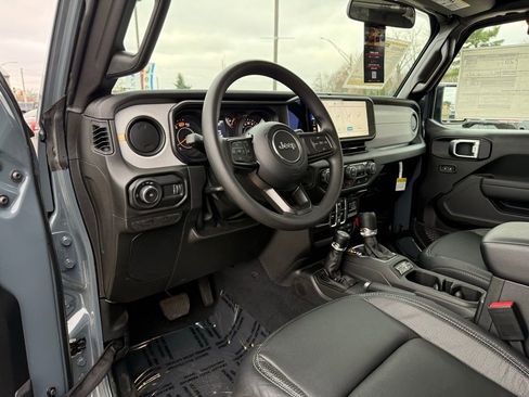 New 2026 Jeep Wrangler Sport AWD/4WD image 17