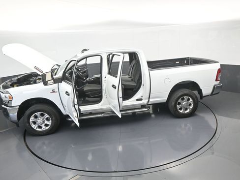 Used 2024 RAM 2500 Big Horn image 70