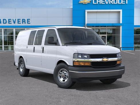 New 2025 Chevrolet Express 2500 w/ Driver Convenience Package image 7