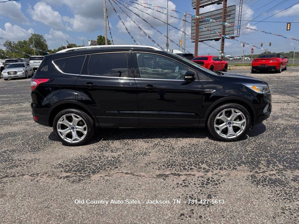 Used 2018 Ford Escape Titanium w/ Ford Safe & Smart Package AWD/4WD image 5