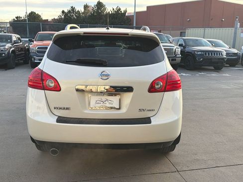 Used 2013 Nissan Rogue SV w/ Premium Pkg image 6