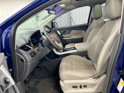 Used 2013 Ford Edge Limited FWD image 19