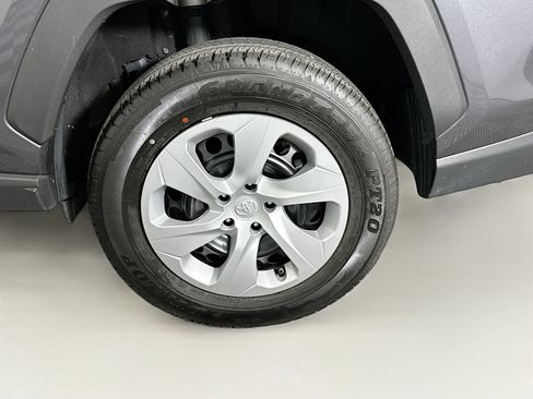 Used 2025 Toyota RAV4 LE image 11