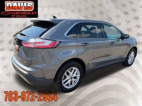 Used 2023 Ford Edge SEL AWD/4WD image 9