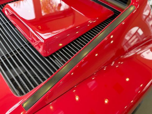 Used 1990 Ferrari Testarossa RWD image 26