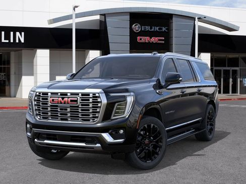 New 2026 GMC Yukon XL Denali w/ Sun & Power Step Package image 7