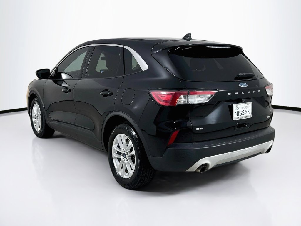 Used 2020 Ford Escape SE FWD image 5