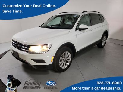 Used 2018 Volkswagen Tiguan SE w/ Panoramic Sunroof Package