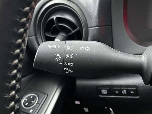 Used 2023 Lexus IS 350 F Sport w/ Navigation Package image 22