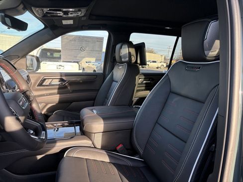 New 2026 GMC Yukon AT4 Ultimate w/ LPO, Floor Liner Package image 14