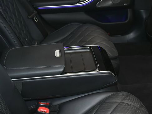 Used 2023 Mercedes-Benz S 580 4MATIC Sedan image 57