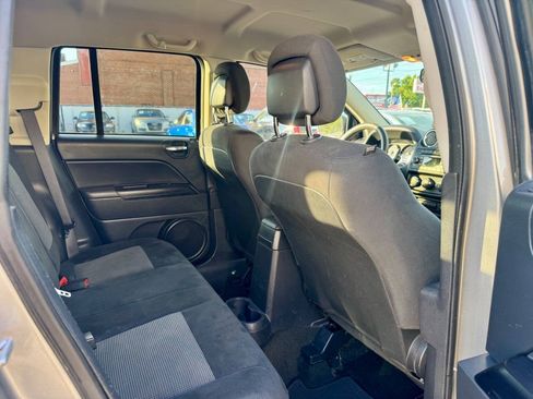 Used 2016 Jeep Compass Sport w/ Power Value Group FWD image 13
