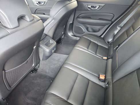 Certified 2023 Volvo S60 B5 Plus w/ Climate Package AWD/4WD image 29