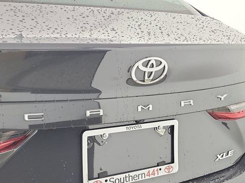 Used 2026 Toyota Camry XLE FWD image 9