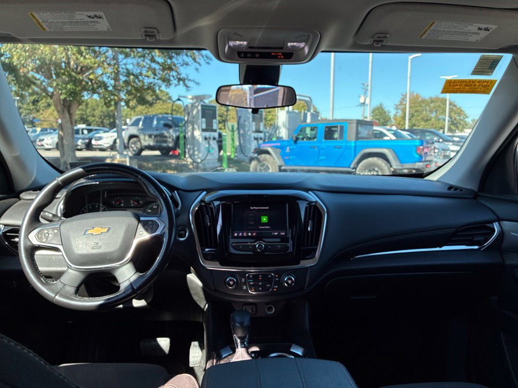 Used 2021 Chevrolet Traverse LT AWD/4WD image 19