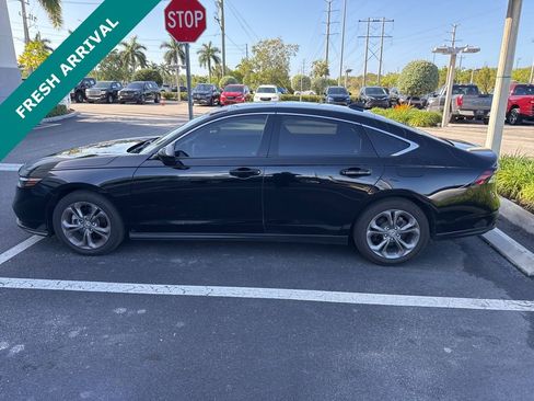 Used 2024 Honda Accord EX image 10