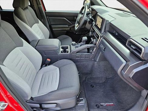 Used 2025 Toyota 4Runner 4WD image 20