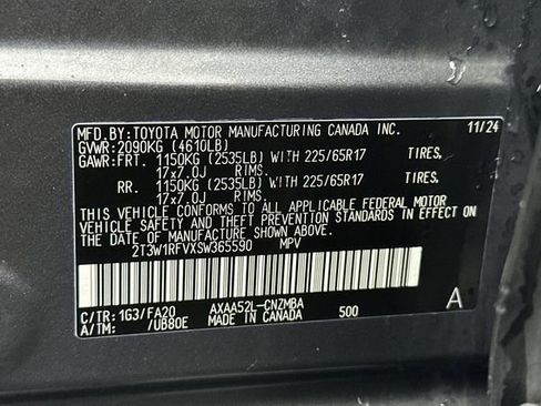 Certified 2025 Toyota RAV4 XLE FWD image 35