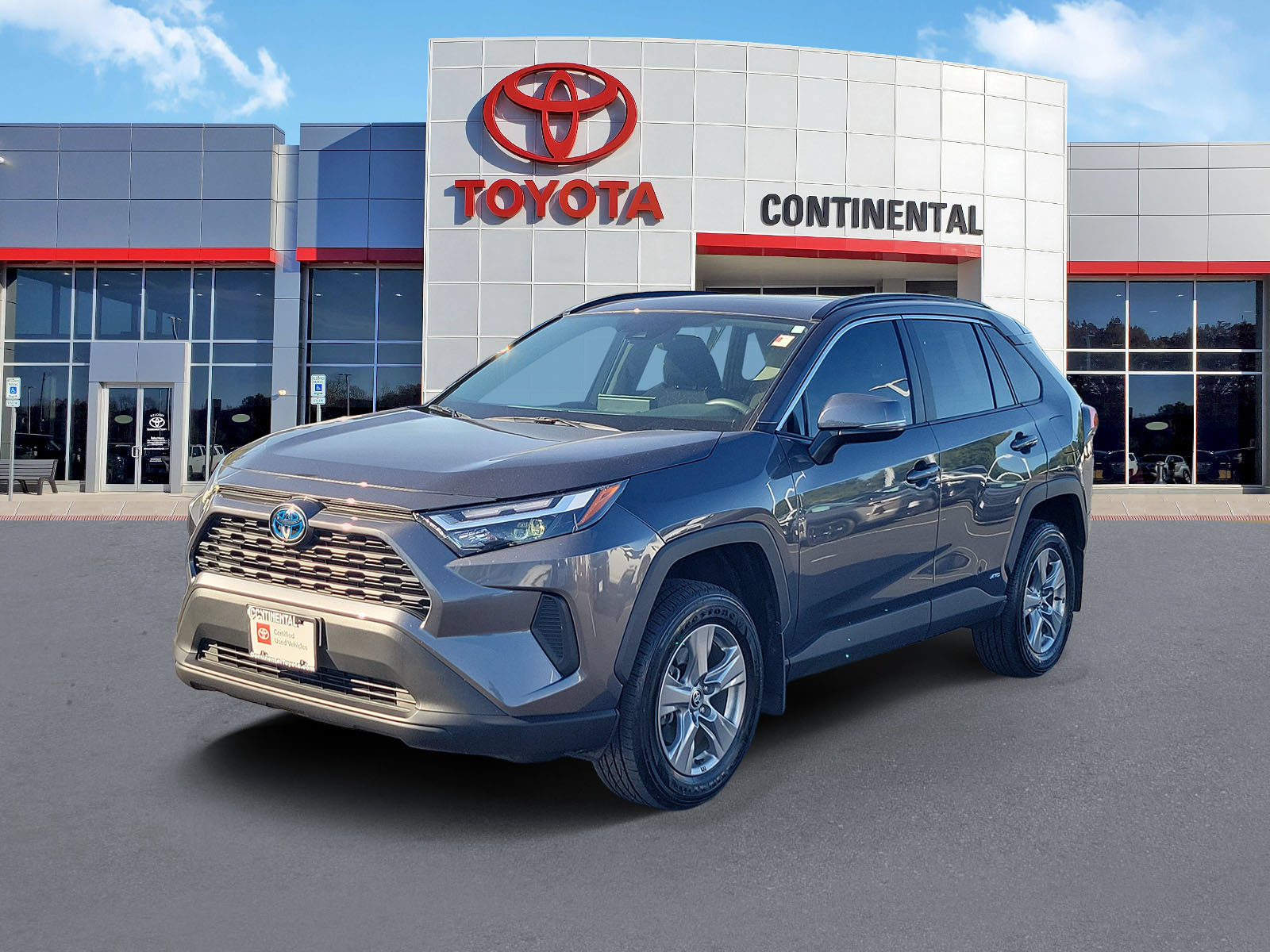 Certified 2024 Toyota RAV4 XLE w/ Convenience Package AWD/4WD image 3