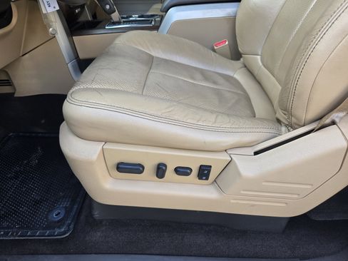 Used 2013 Ford F150 Lariat w/ Luxury Equipment Group image 18