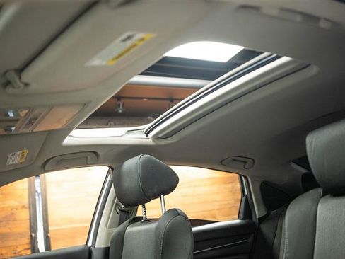 Used 2021 Honda Accord EX image 29